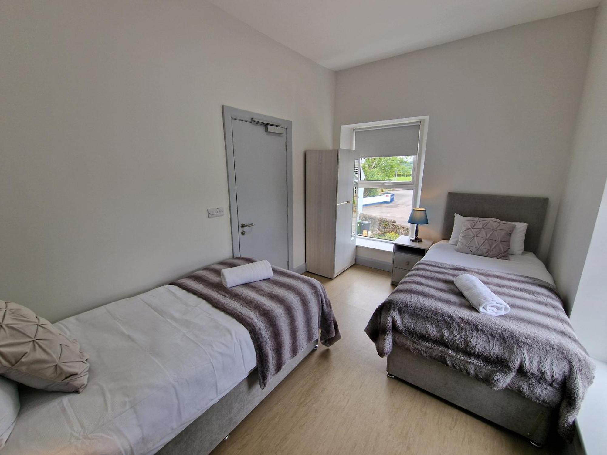 Albergue Trivia House Swanlinbar Exterior foto